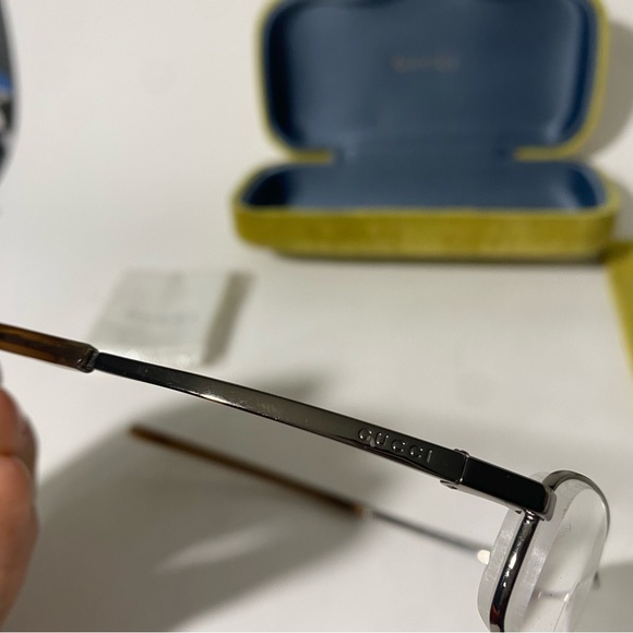 Gucci Prescription Glasses - Picture 4 of 11